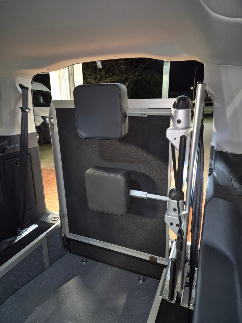 Optionale Ausstattung: Kopf- und Rückenstütze